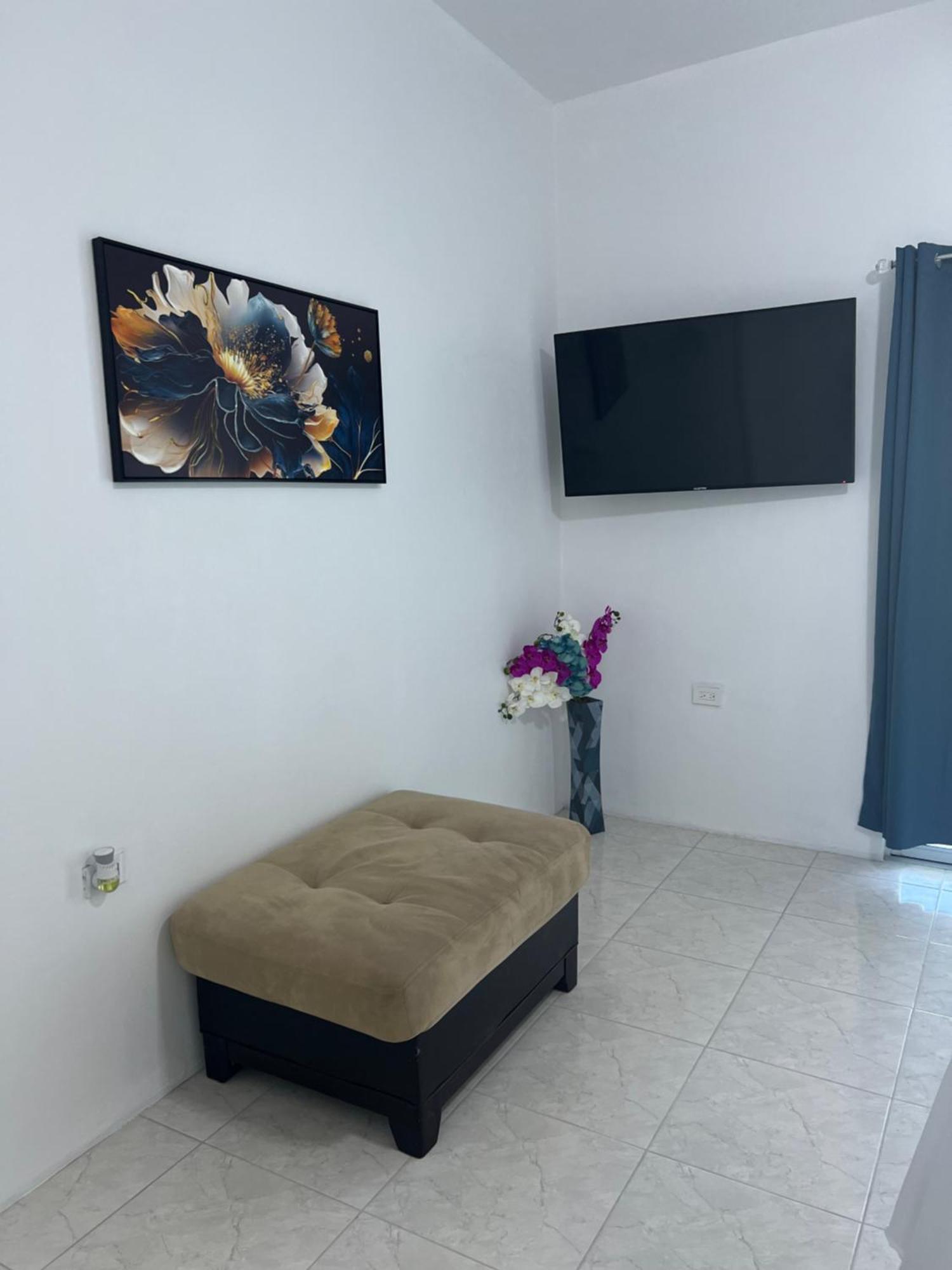 Luxury Apartments At Case De Coco, Ocho Rios Jamaica 객실 사진