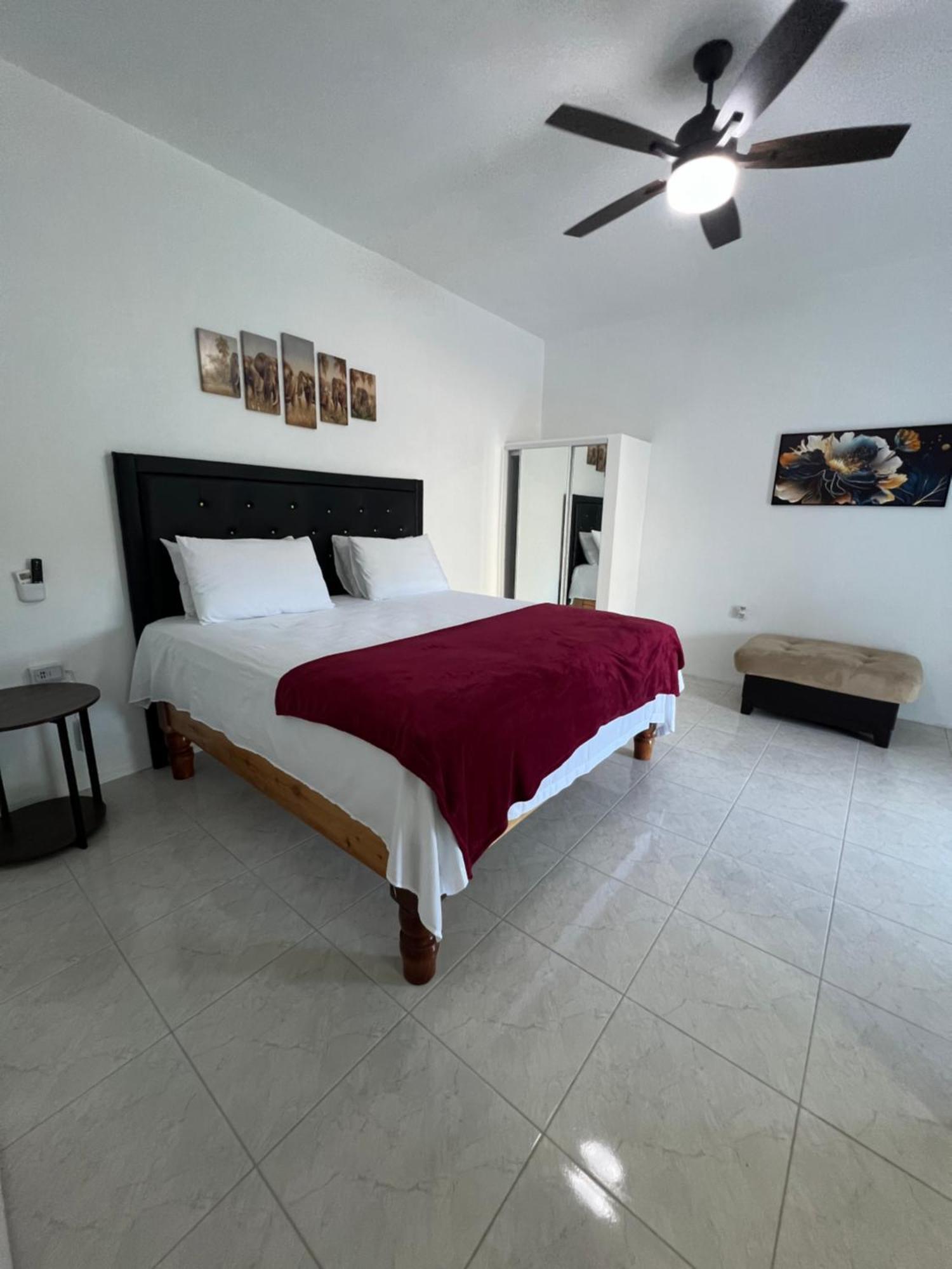 Luxury Apartments At Case De Coco, Ocho Rios Jamaica 외부 사진